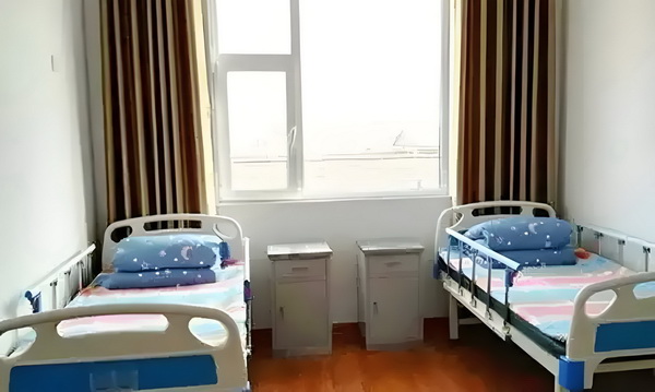 深圳积分落户条件2025新规_《华山论剑》首播差评如潮！网友的评价可谓“一针见血”！ 报假之私孟某为了警一己