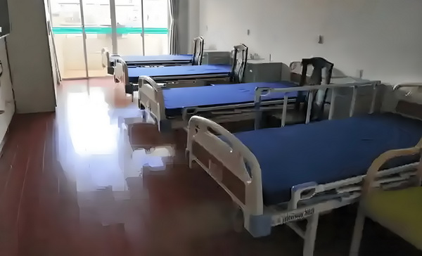 入户深圳市宝安区_丁子朗認TVB劇集的確開少咗，放眼世界：唔係淨係得敞台 丁子朗認T“是我自己”